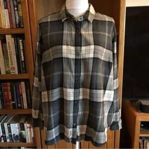 Like New Old Navy The Classic Shirt